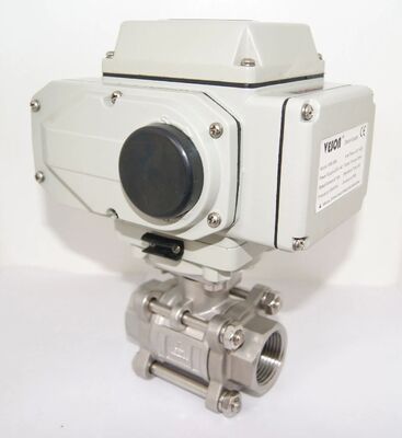 Válvula de bola con actuador eléctrico, extremo roscado de 3 piezas, clasificación de presión PN1.0-32.0MPa y cumplimiento de la norma ISO5211